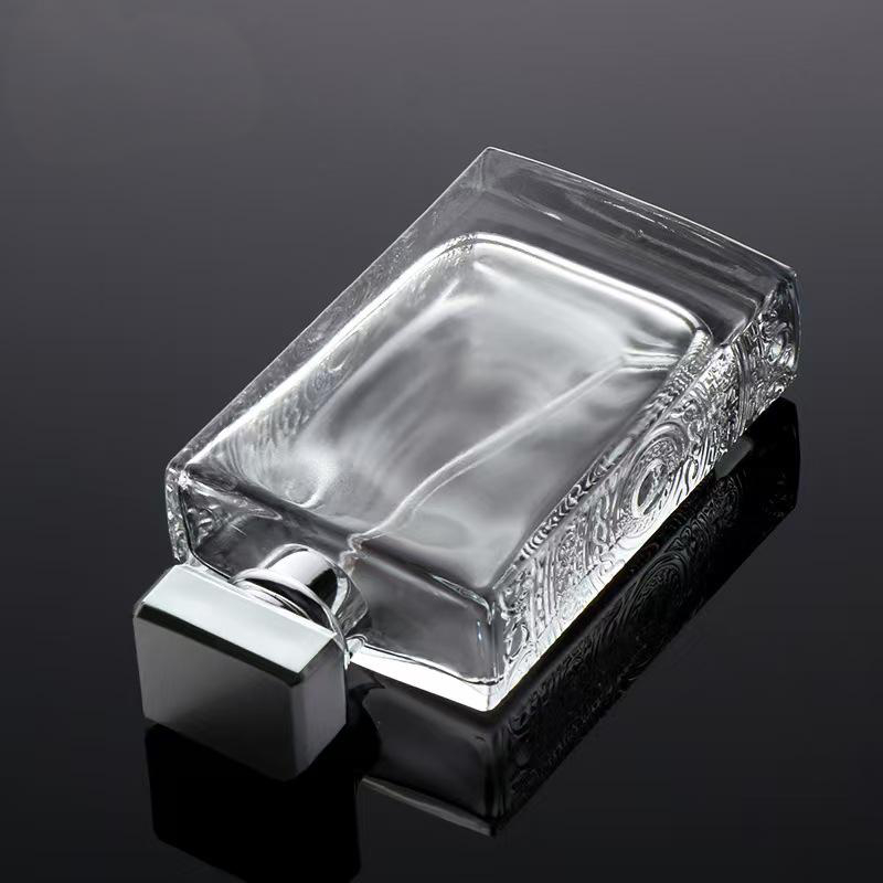 方款香水瓶 rectangular carved perfume bottle (2)