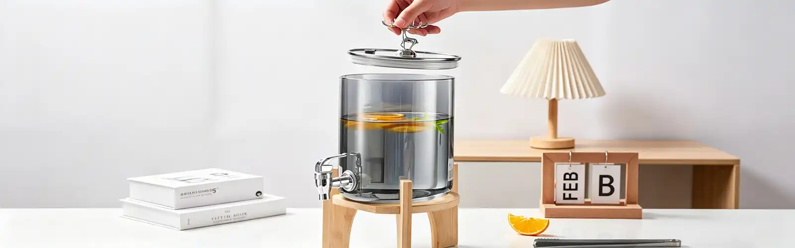glass juice dispenser with base glass juice dispenser with base
